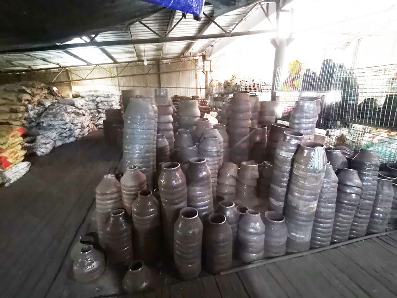 倉(cāng)庫(kù)一角